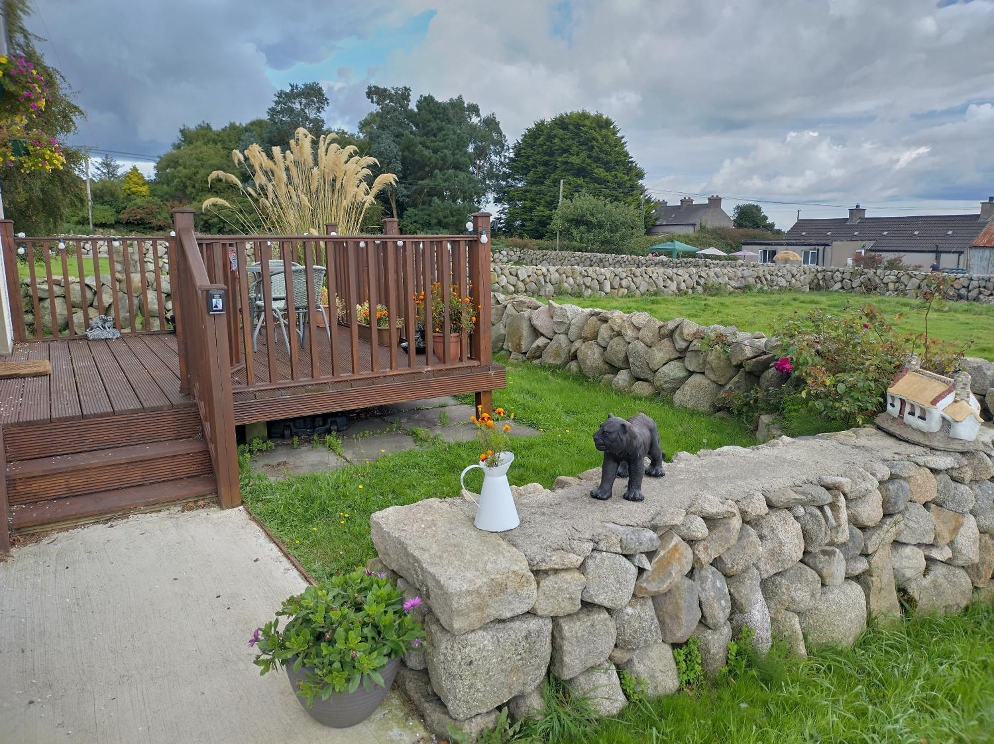 Carrick Cove Self Contained Accomodation With Private Decking Annalong Exterior photo