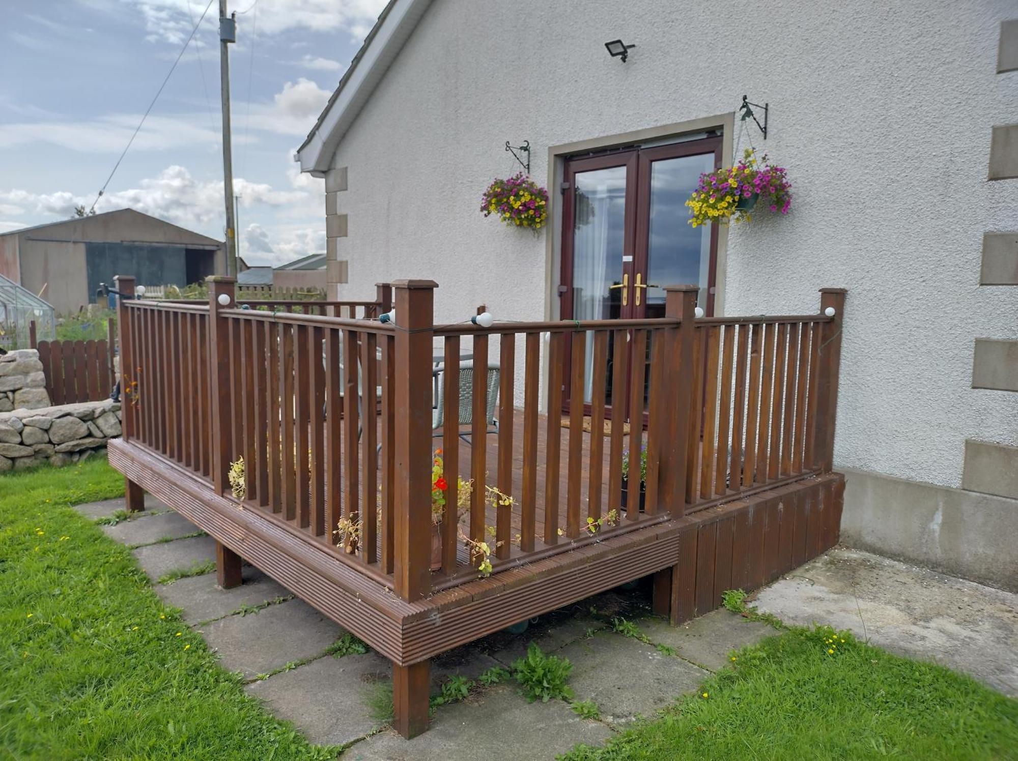 Carrick Cove Self Contained Accomodation With Private Decking Annalong Exterior photo
