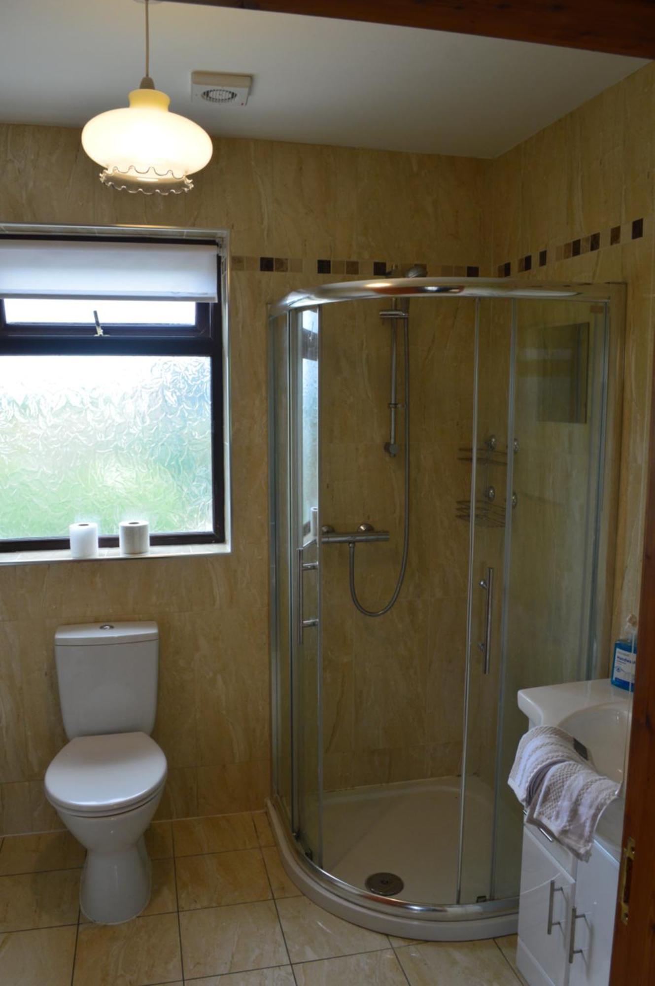 Carrick Cove Self Contained Accomodation With Private Decking Annalong Exterior photo